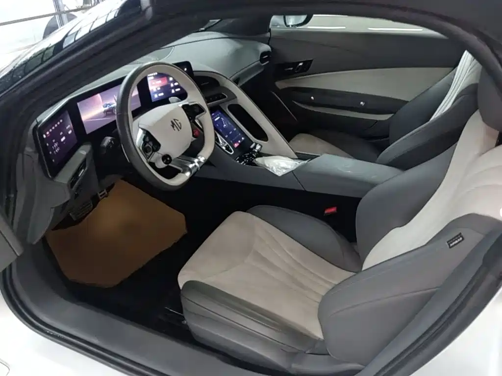 MG Cyberster 2026 2024 580km Transcendent Edition