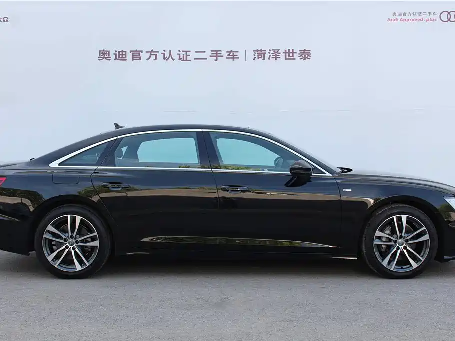 Audi A6L 2021 40 TFSI Luxury Sport фото 3