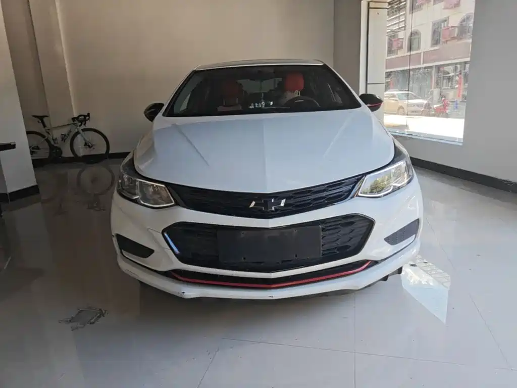 صورة 3 - Chevrolet Cruze