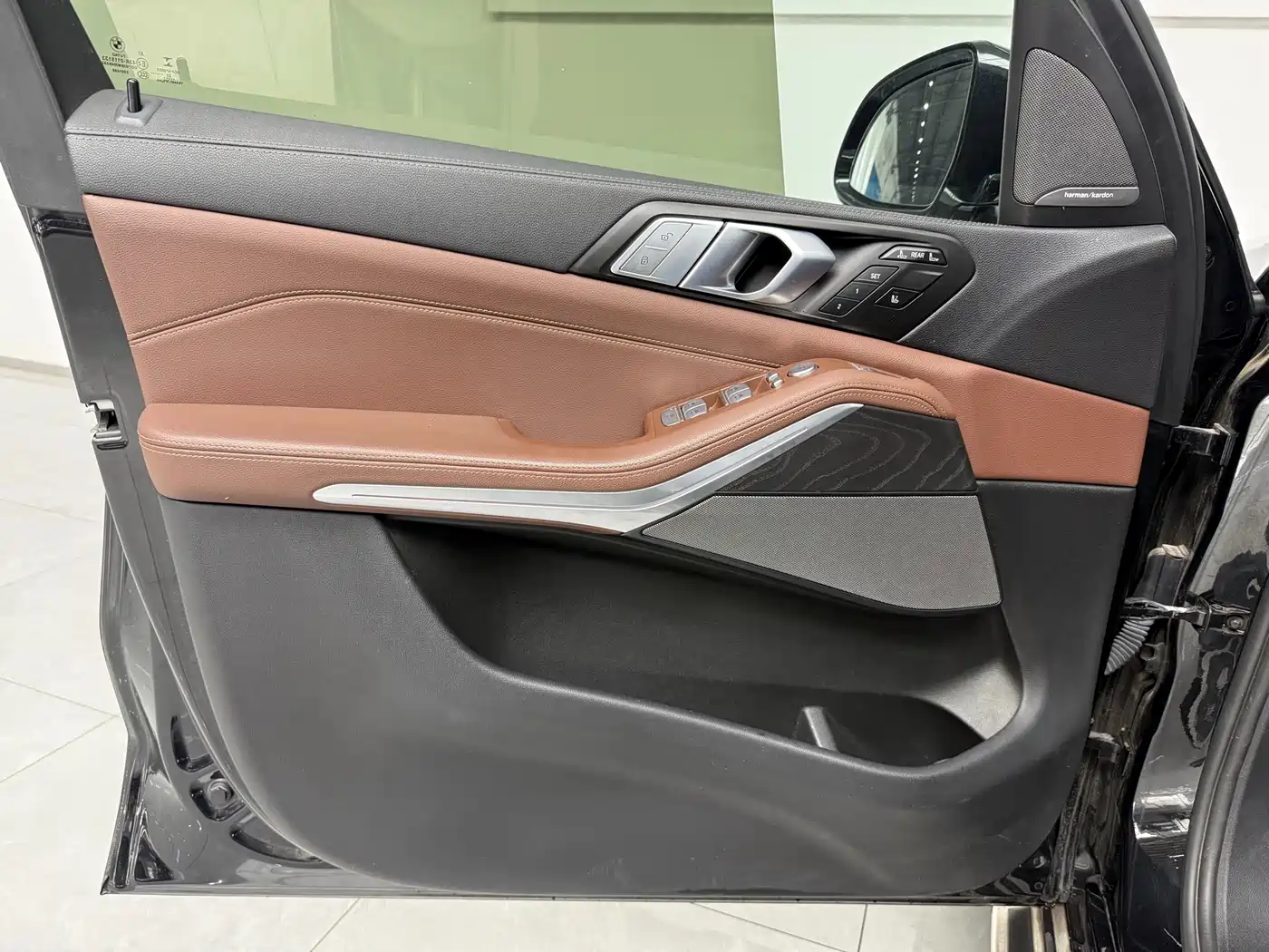 BMW X7 2021 Facelift xDrive40i Leading Luxury Package фото 15