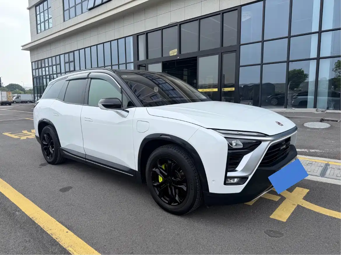 NIO ES8 2019 2018 355KM Base Model 7-Seater Version