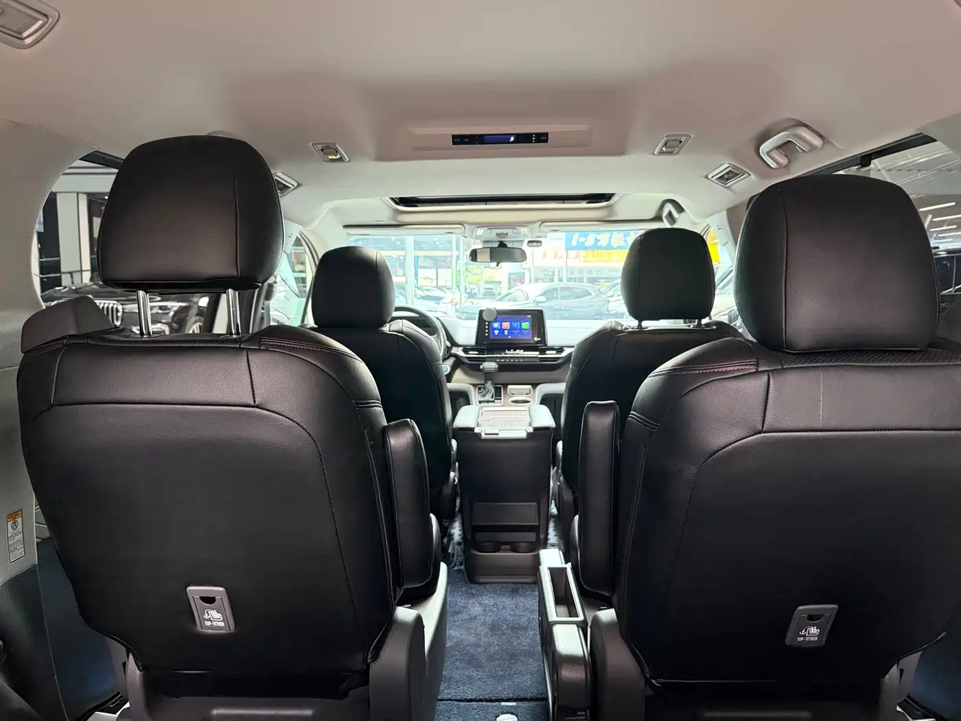Toyota Sienna 2024 2.5L Hybrid Comfort Edition фото 16