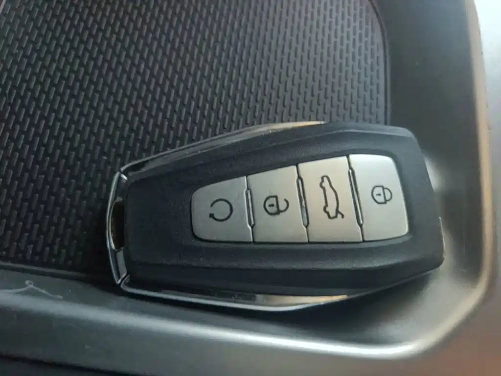 Geely Emgrand L 2022 2022 1.4T CVT Flagship