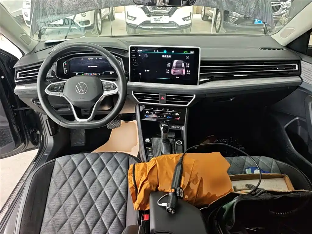 Volkswagen Sagitar 2023 300TSI DSG Excellence Edition фото 10