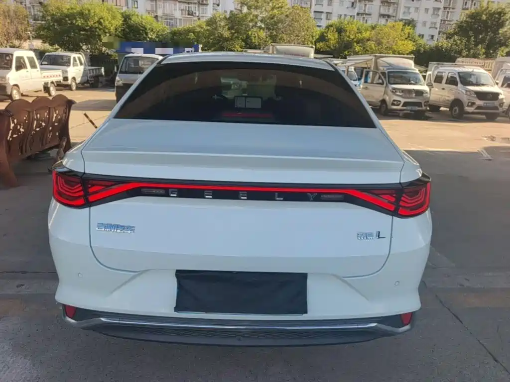 Geely Emgrand L 2022 2022 1.4T CVT Flagship