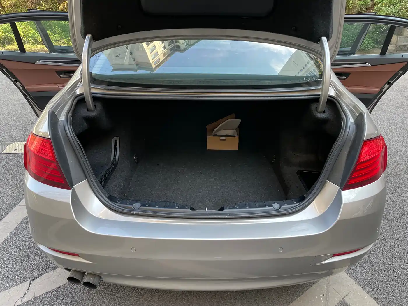 BMW 5 Series 2014 520Li Elegance фото 20