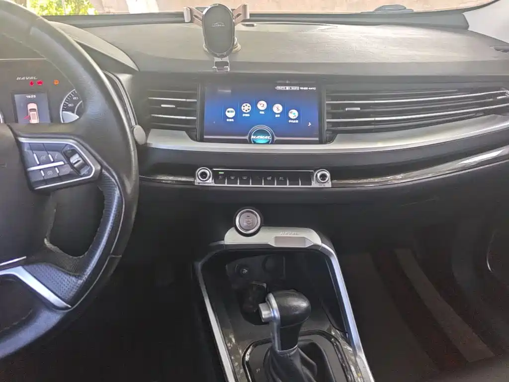 Фото 13 - Haval H6