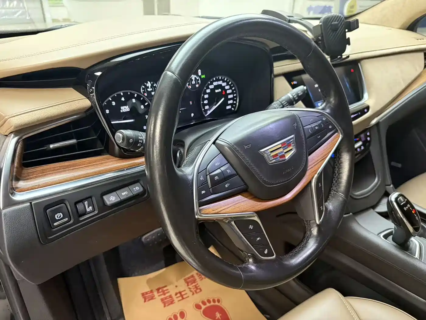 Cadillac XT5 2018 28E 4WD Platinum Edition фото 8