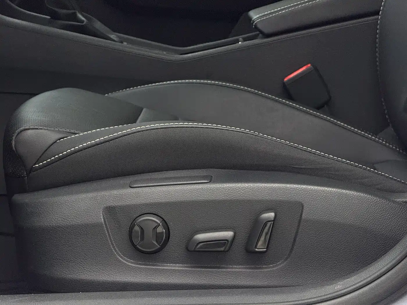 Škoda Superb 2023 TSI280 DSG Premium Edition фото 21