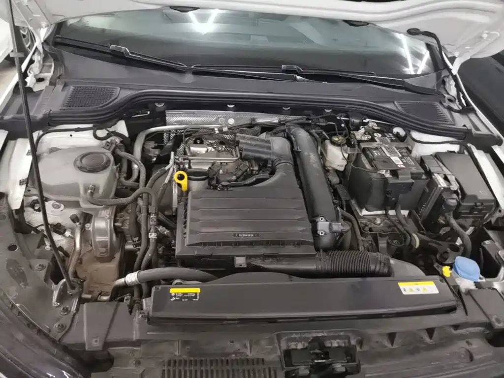 Volkswagen Golf 2024 2023 Facelift 280TSI DSG Pro