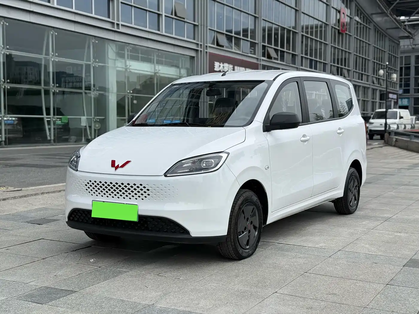 Фото 1 - Wuling Motors Wuling Hongguang New Energy