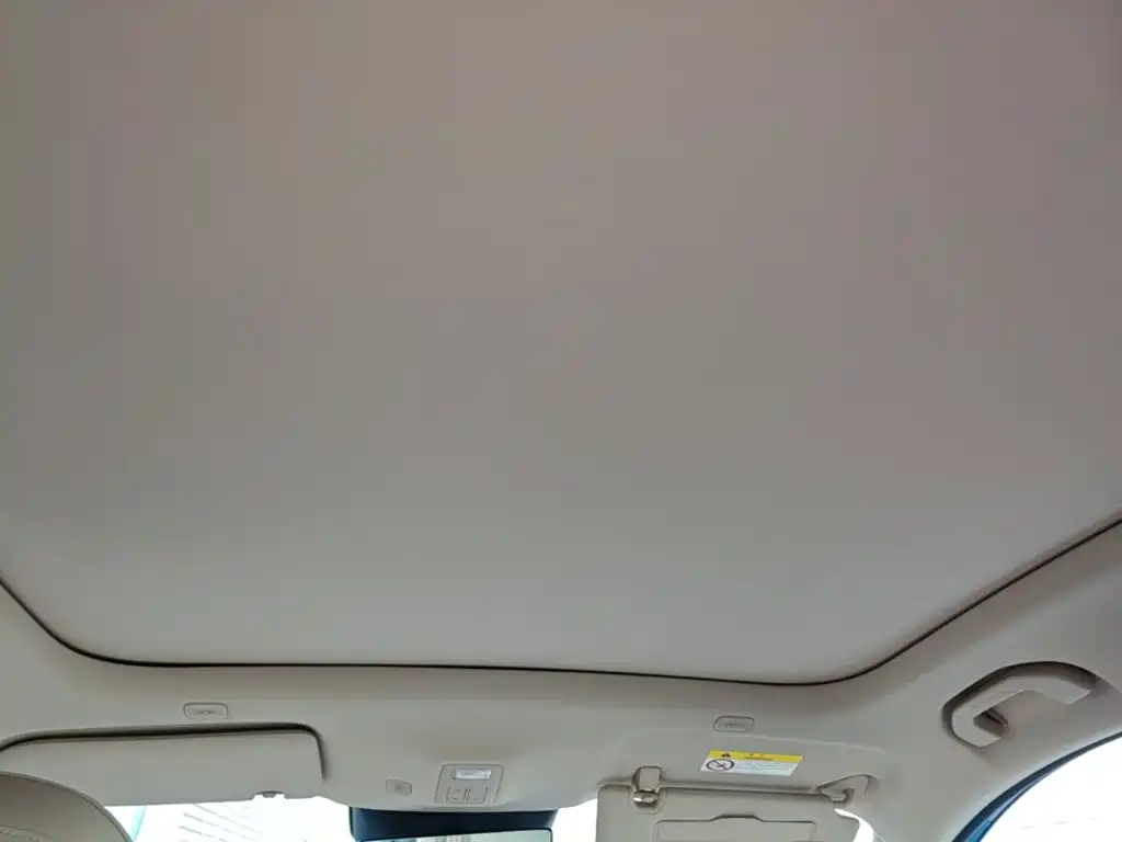 Фото 25 - Shangjie SUV