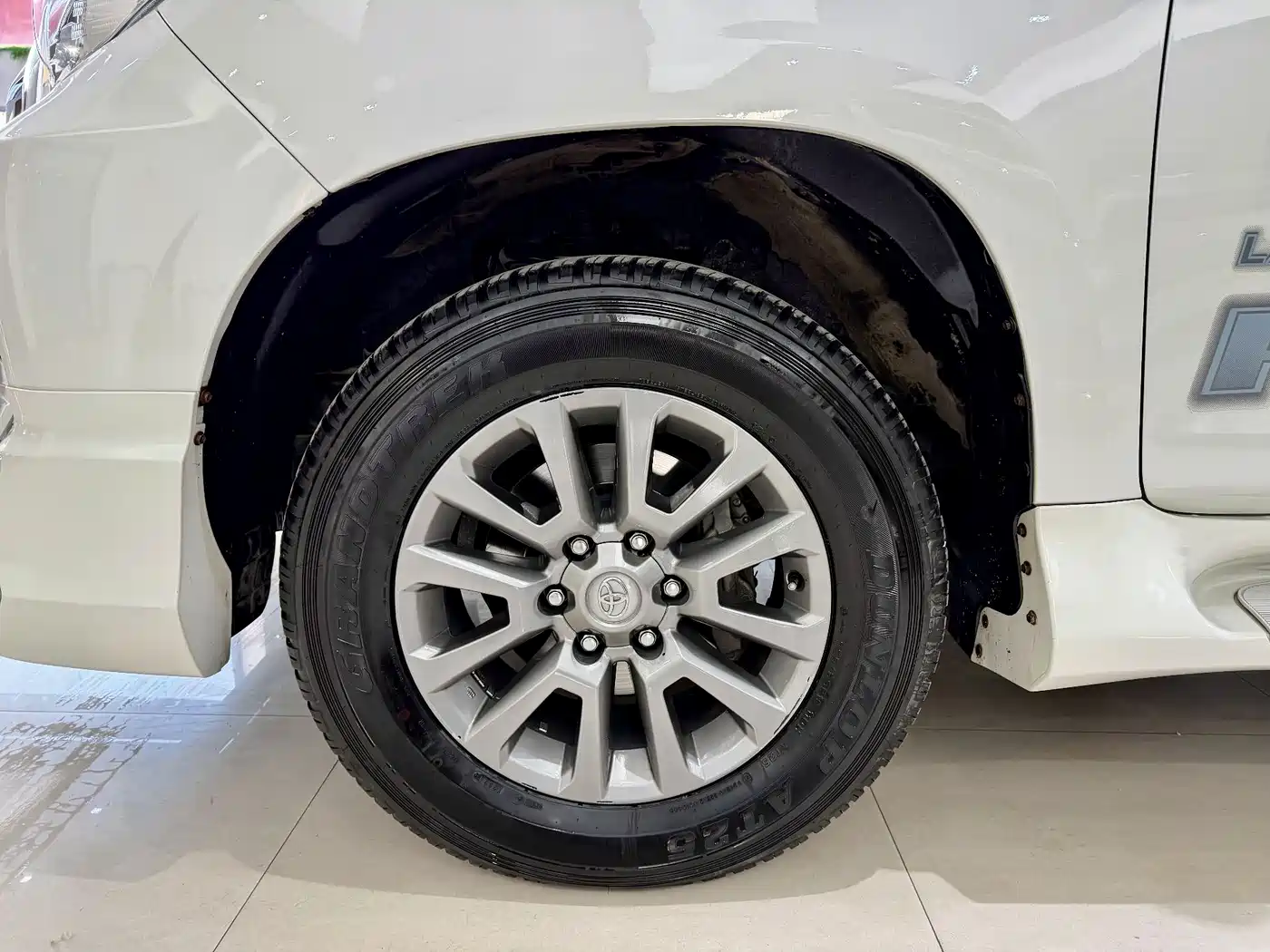 Toyota Prado 2018 3.5L Auto SX фото 6