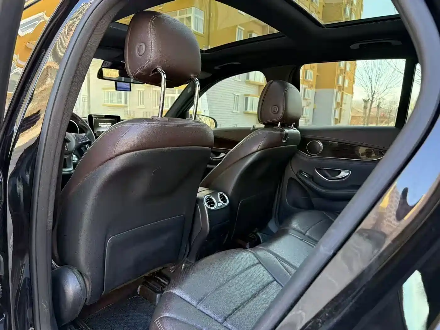 Mercedes-Benz GLC 2018 GLC 260 4MATIC Dynamic фото 6