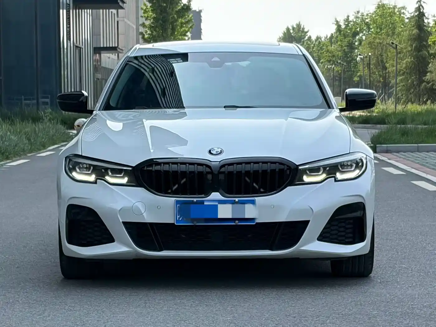BMW 3 Series 2020 325Li M Sport Package фото 2
