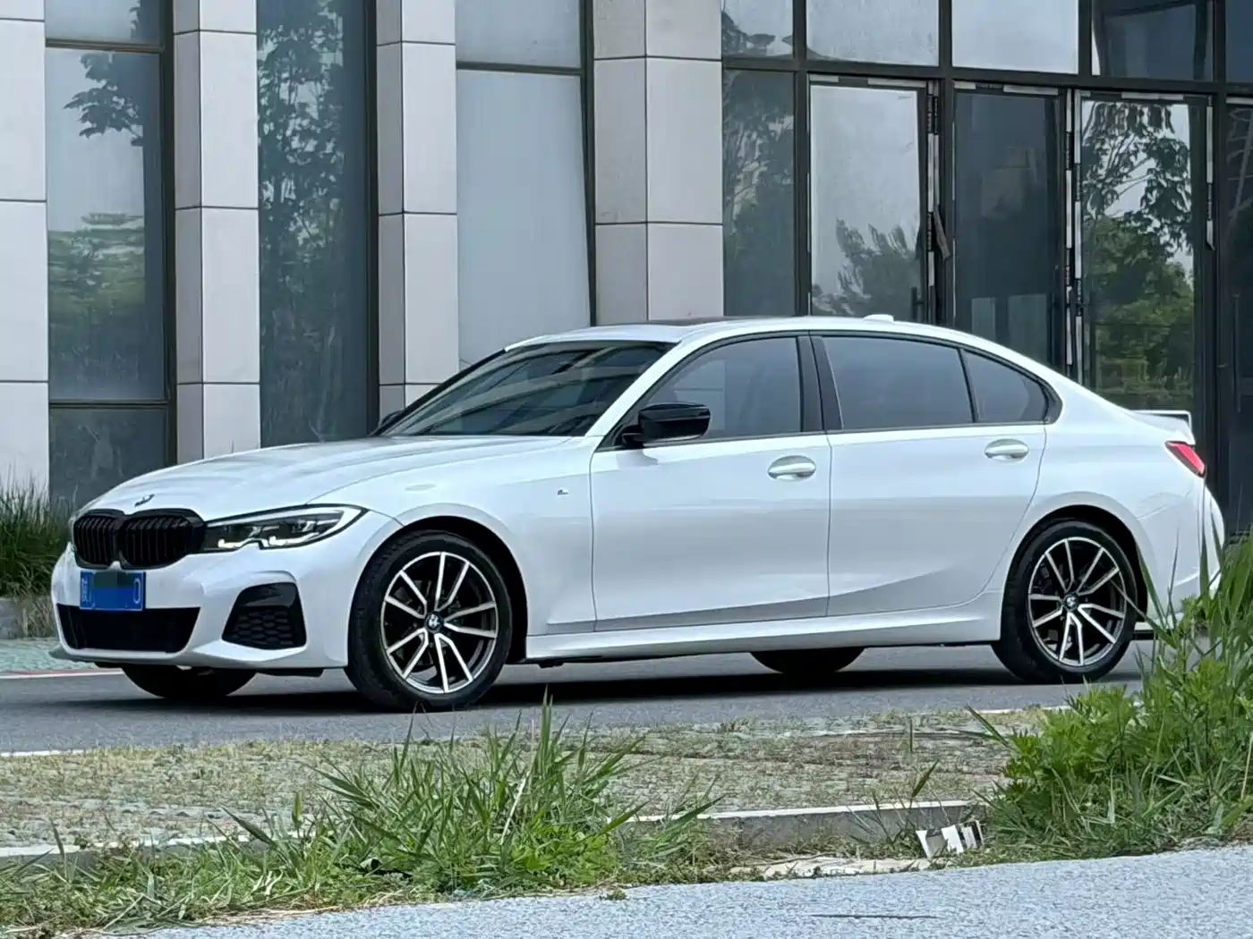 BMW 3 Series 2020 325Li M Sport Package