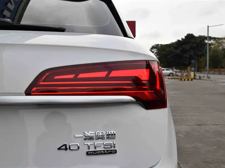 Audi Q5L 2021 40 TFSI Luxury Dynamic фото 19