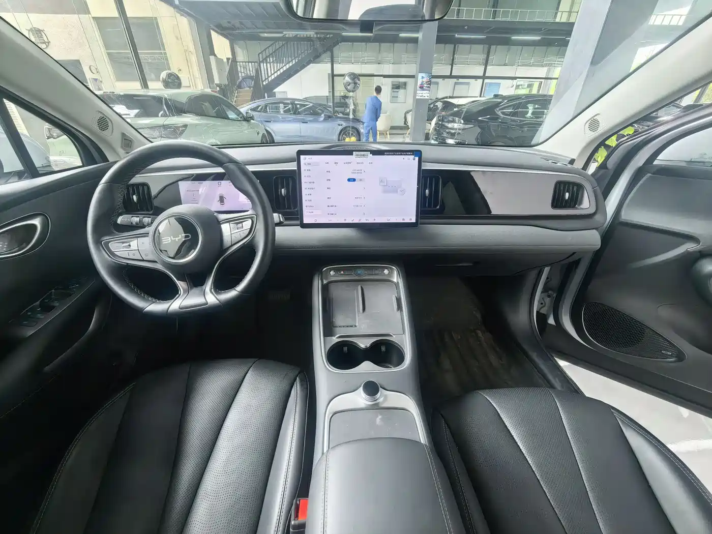 BYD Hai Shi 05 EV 2025 520KM Flagship Smart Navigation Edition фото 4