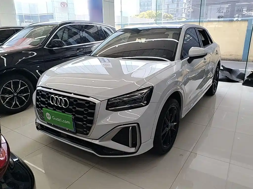 Audi Q2L 2022 35 TFSI Progressive Dynamic