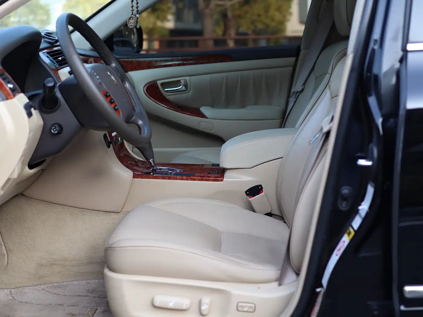 Toyota Crown 2008 2.5L 5th Anniversary Edition фото 19