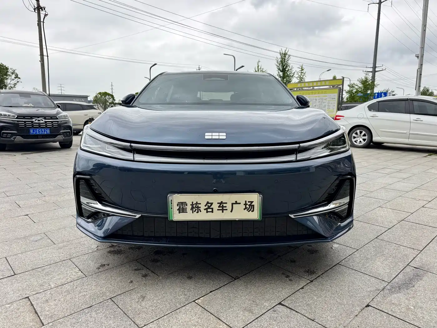 Geely Galaxy Galaxy A7 2025 EM-i фото 2