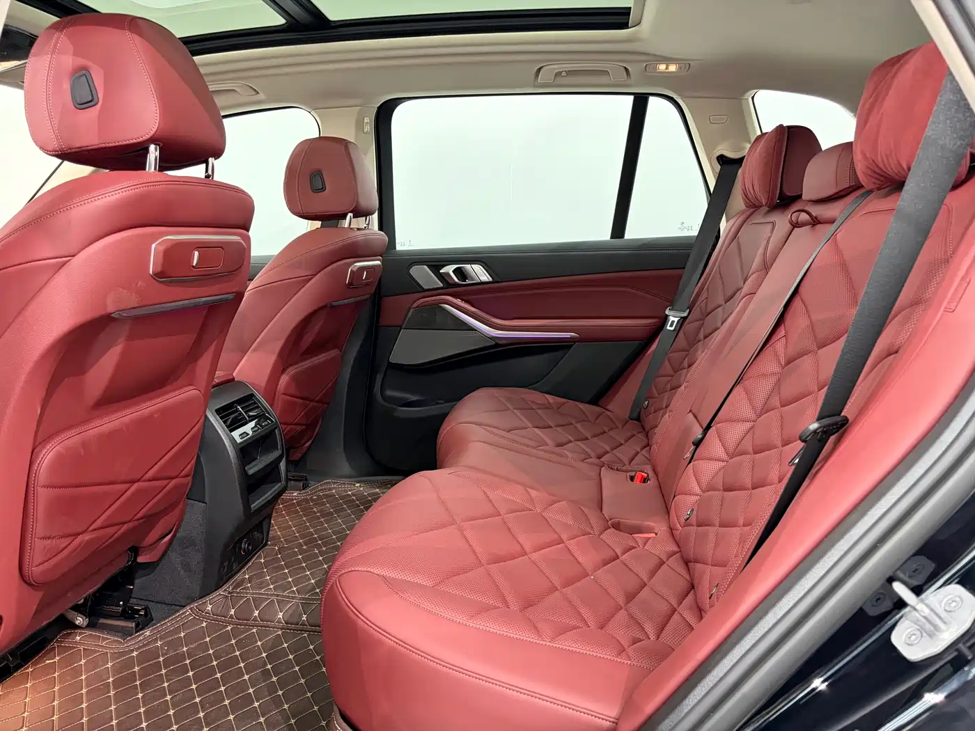 BMW X5 2025 Model xDrive 30Li Exclusive M Sport Blackout Package фото 20