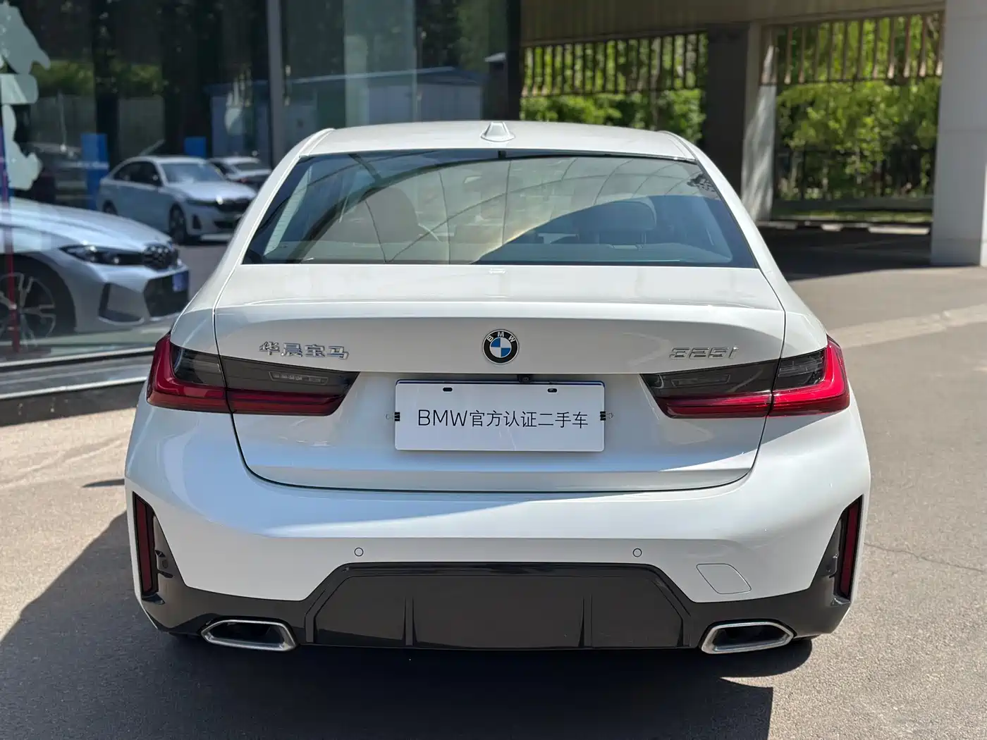 BMW 3 Series 2024 325i M Sport Package фото 5