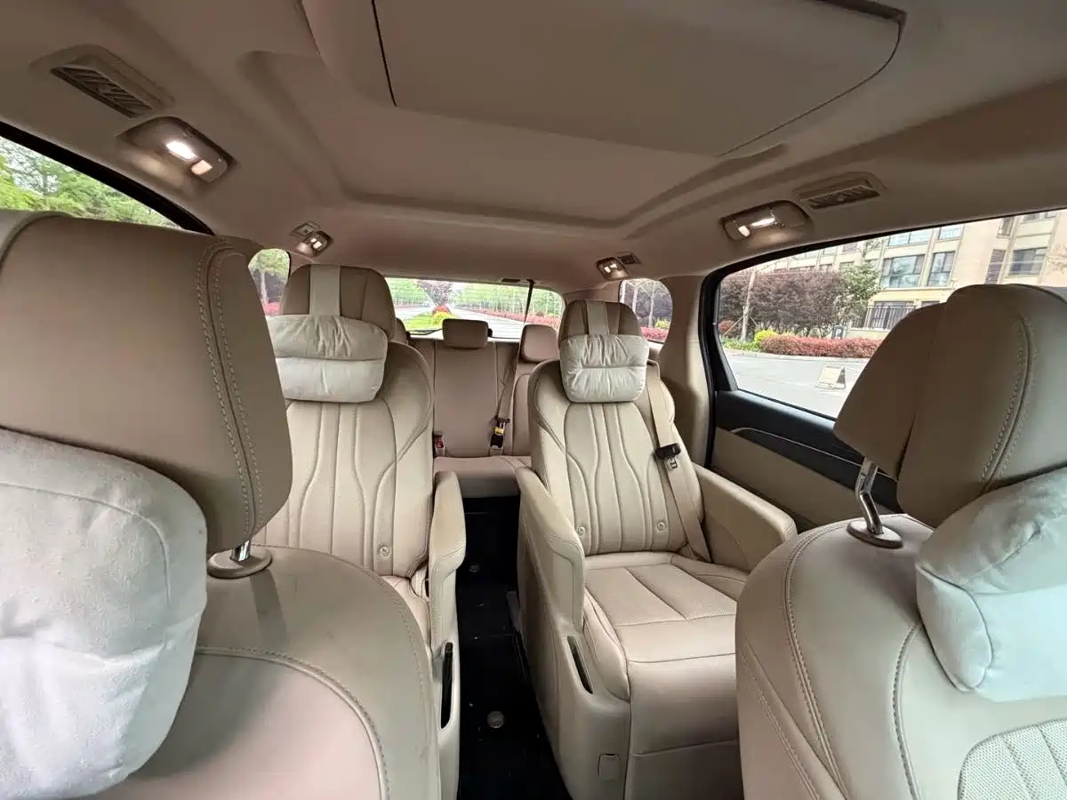 Buick GL8 New Energy 2025 Land Honor Premium Edition 7-Seater фото 17
