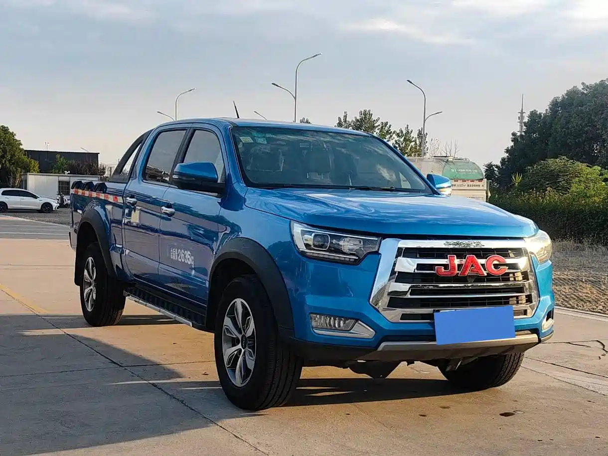 Фото 3 - JAC JAC T8