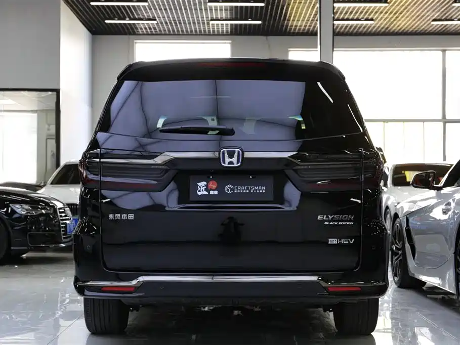 Honda Elysion 2025 2024 2.0L e:HEV Luxury Edition