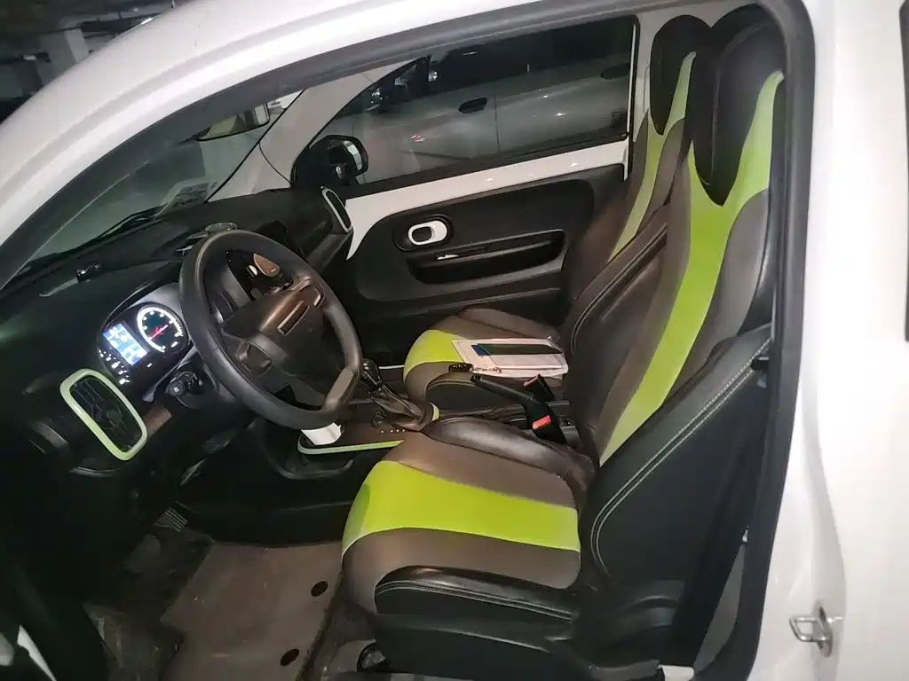Roewe Clever 2020 2020 Urban Style Edition