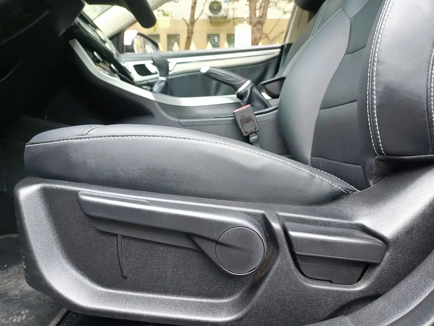 GEELY AUTOMOBILE EMGRAND GL