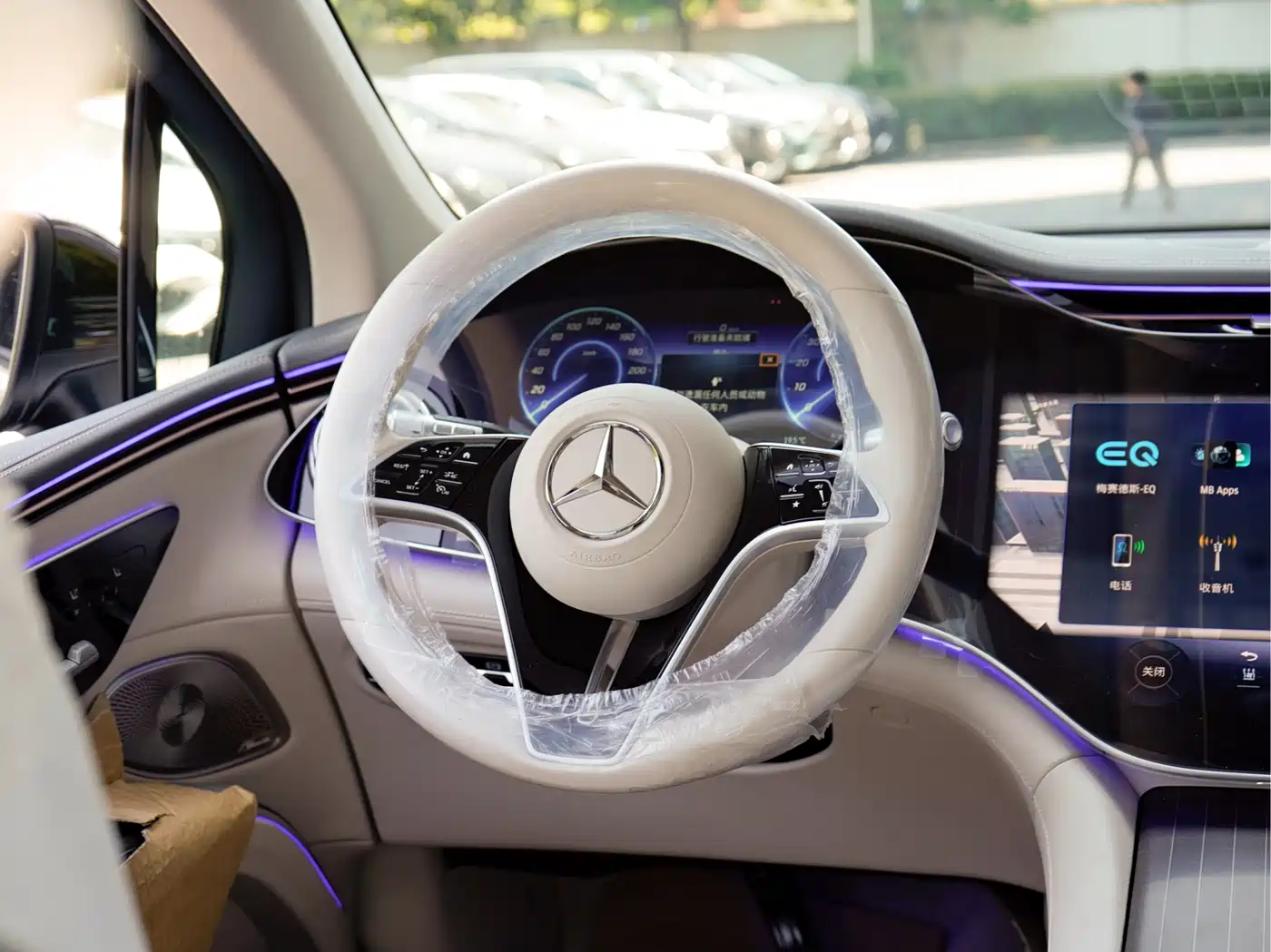 Mercedes-Benz EQS SUV 2025 Model 500 4MATIC фото 19