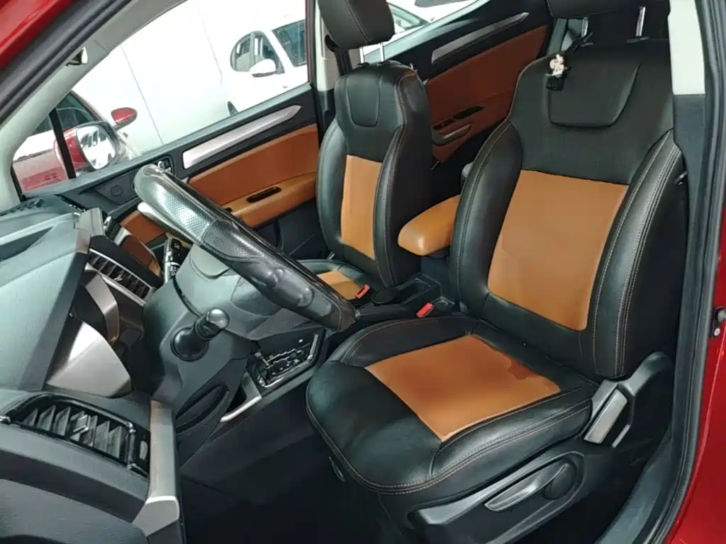 JAC Refine S3 2015 2014 1.5L CVT Luxury Smart