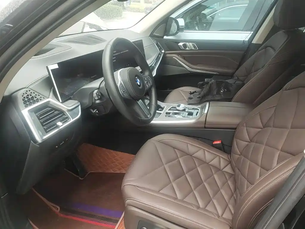 BMW X5 2023 xDrive 30Li Premium M Sport Package фото 22