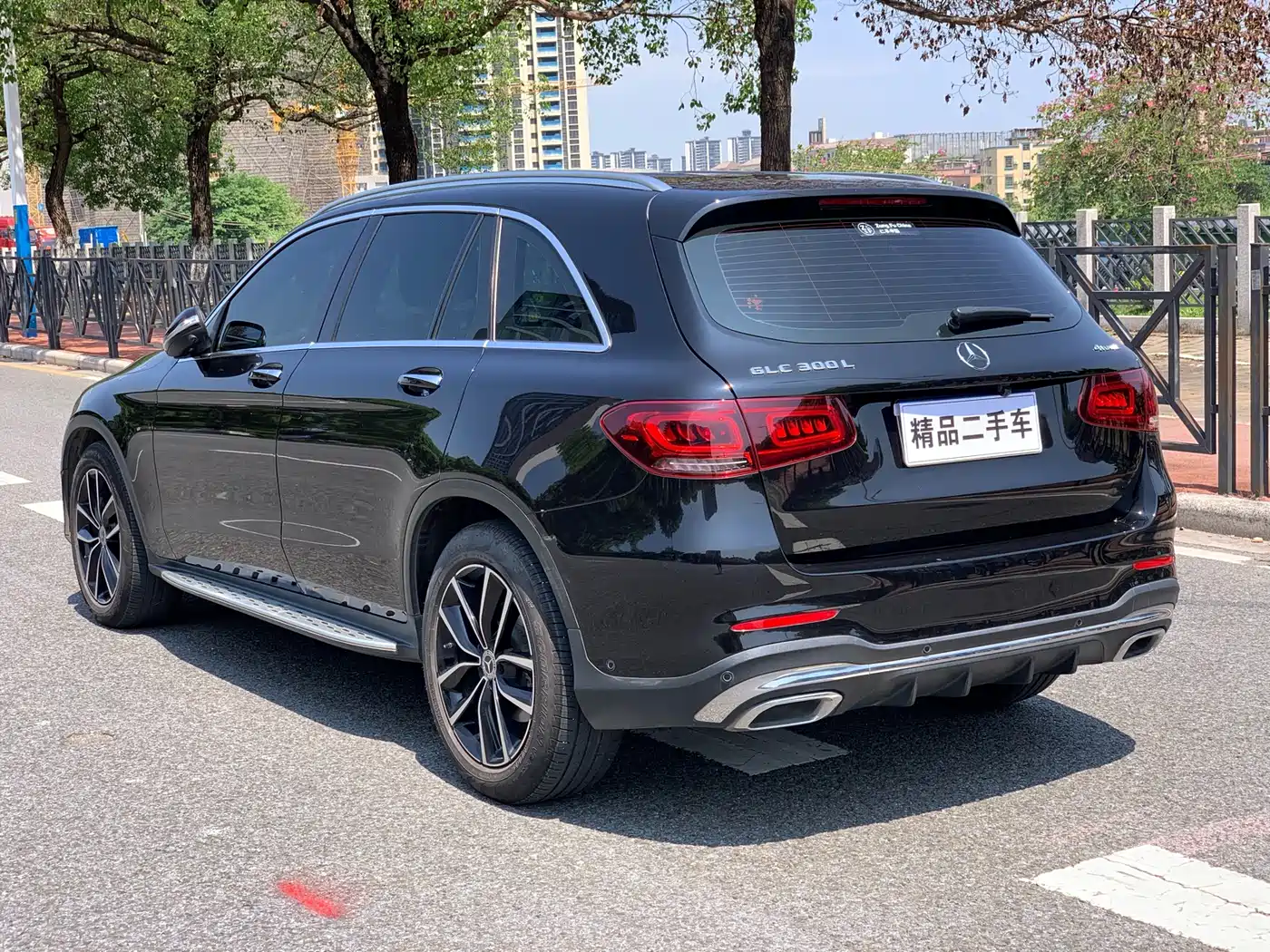 Mercedes-Benz GLC 2020 Facelift GLC 300 L 4MATIC Dynamic фото 6