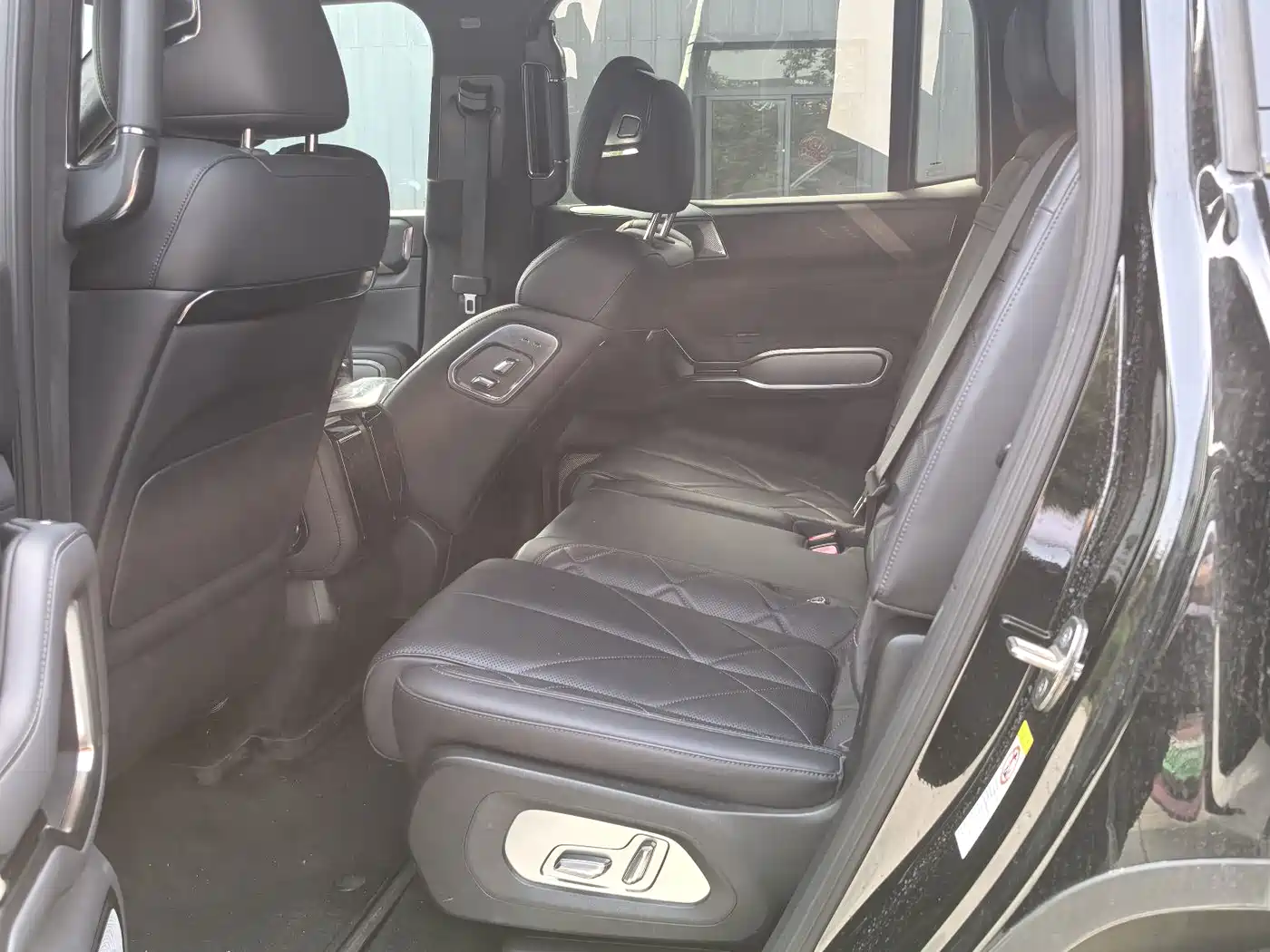 Fang Cheng Bao Leopard 8 2025 2025 Zhiyong Flagship 7-Seater