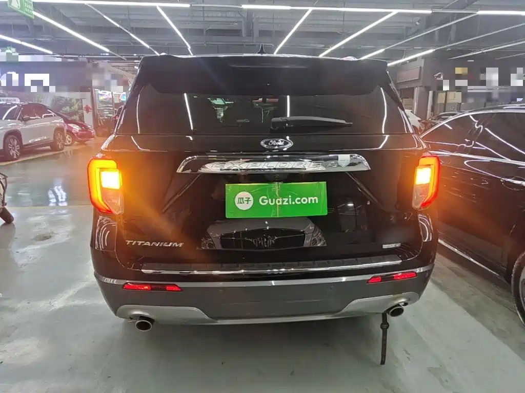 Ford Explorer 2021 2020 EcoBoost 285 AWD Titanium Edition 6-Seater