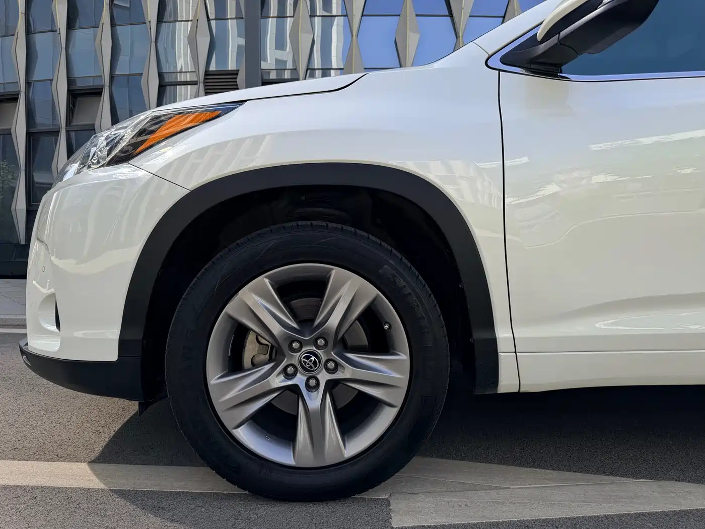 Toyota Highlander 2018 2.0T 4WD Luxury 7-seater (China V) фото 4