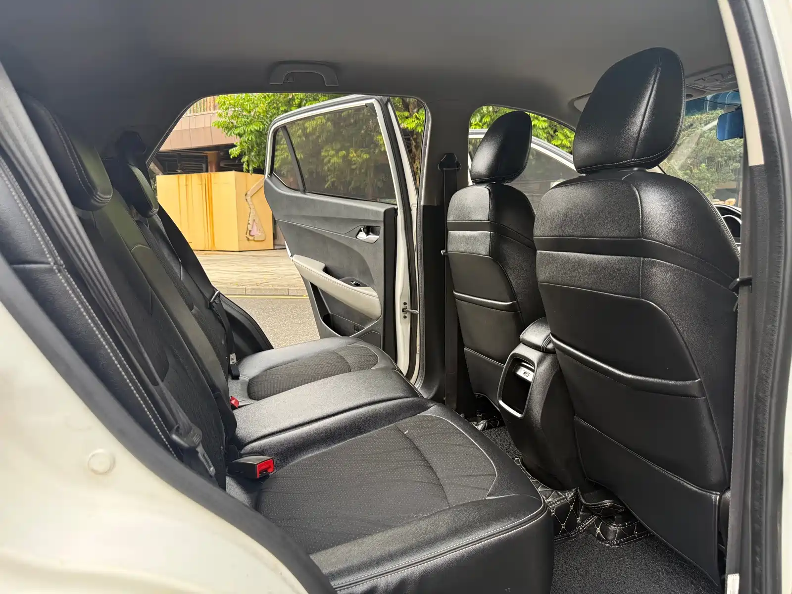 Photo 13 - Baojun 510
