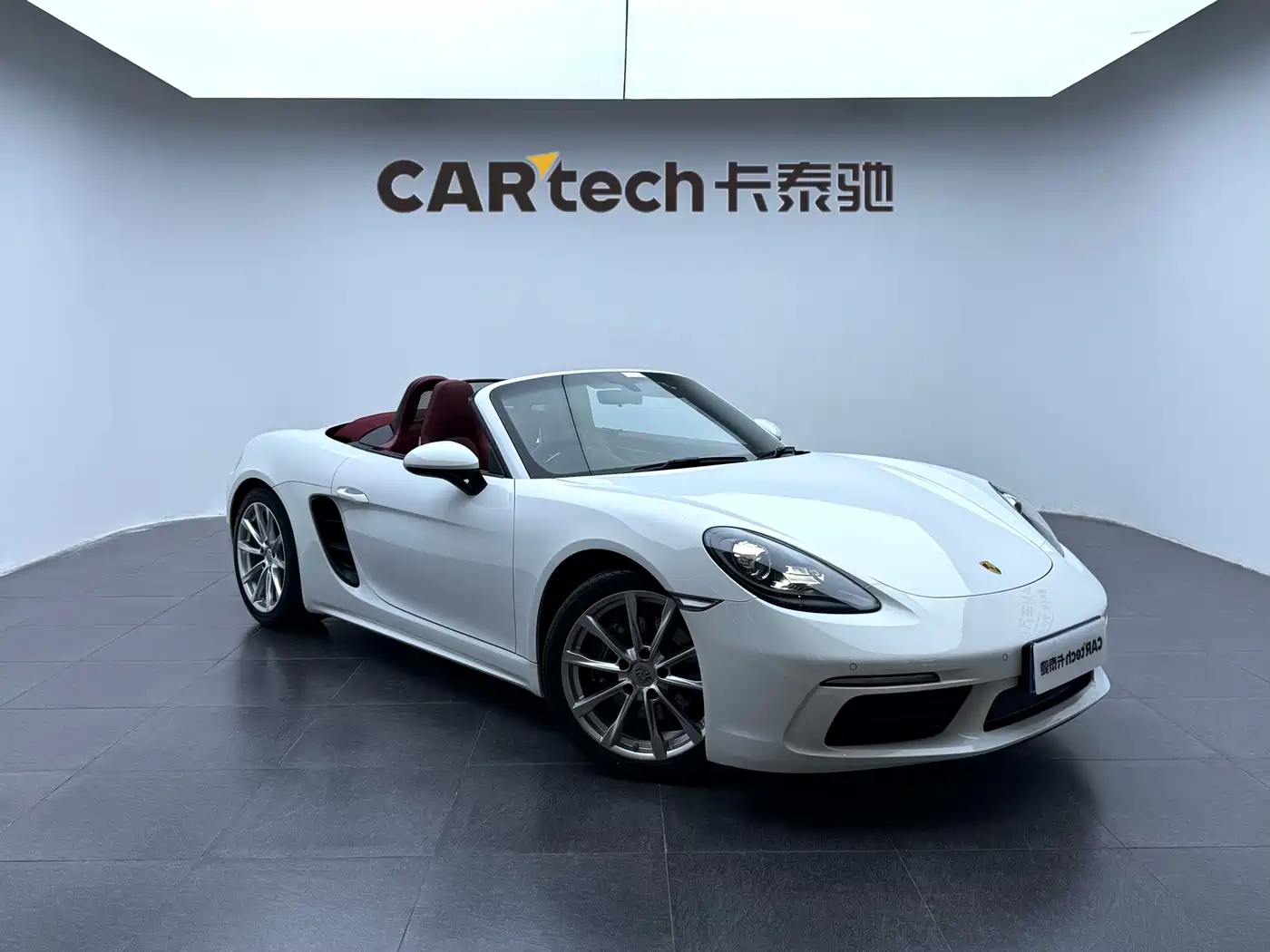 Porsche 718 2022 Boxster 2.0T фото 3