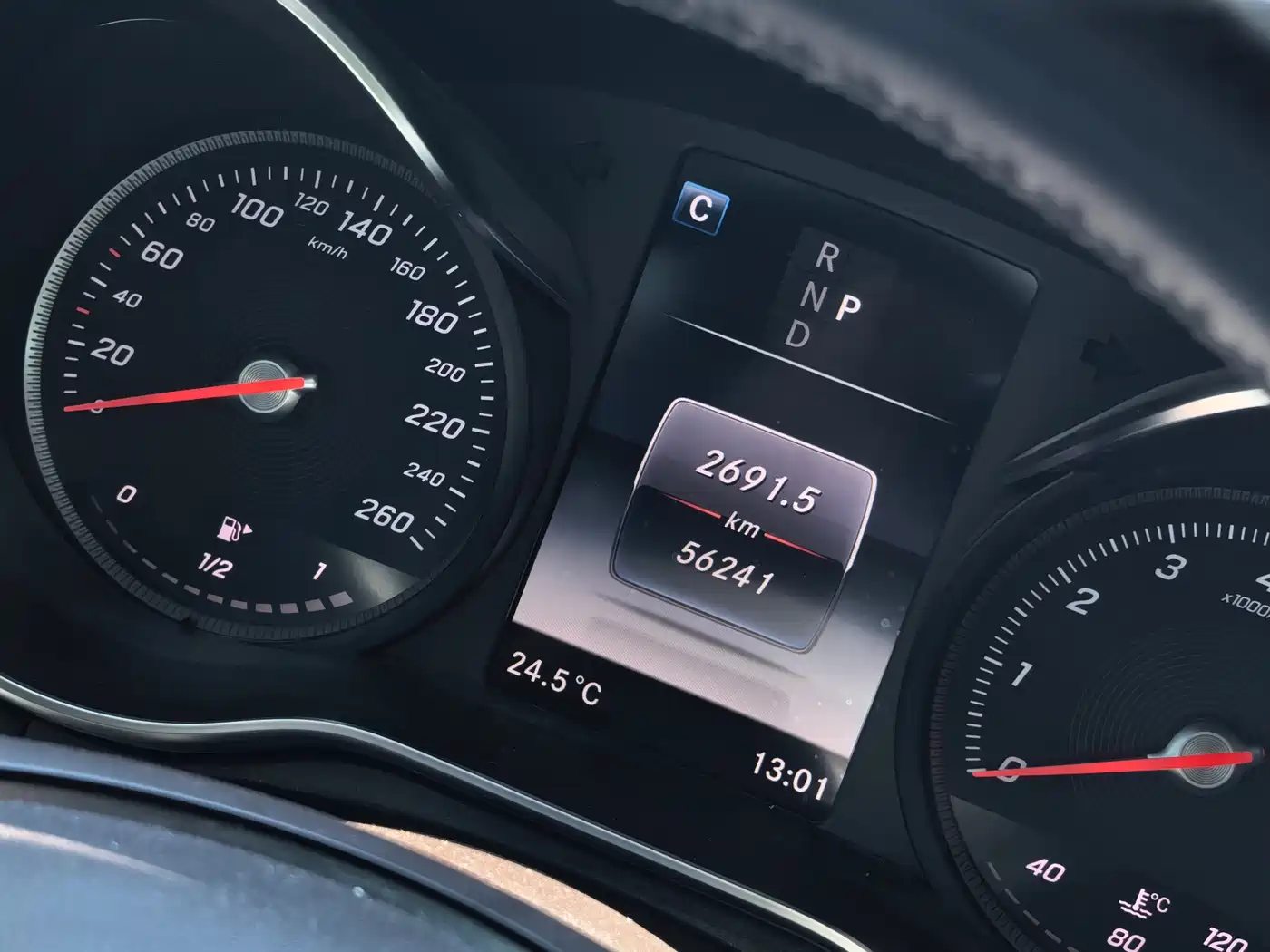 Mercedes-Benz GLC 2019 GLC 260 L 4MATIC Luxury фото 15