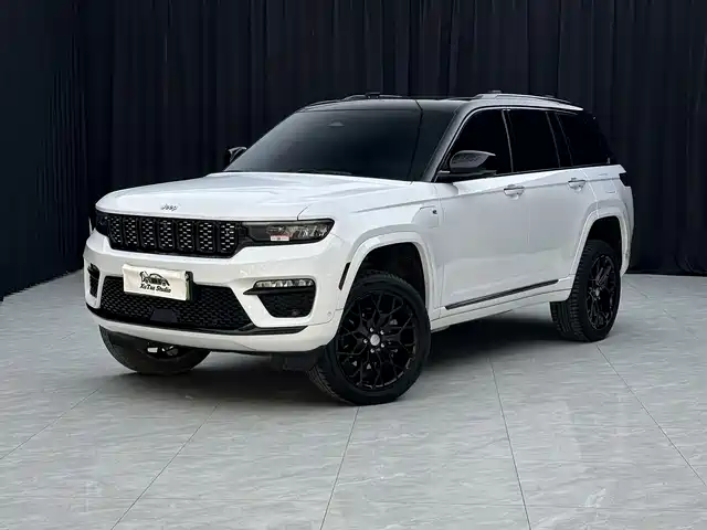 jeep grand-cherokee-4xe