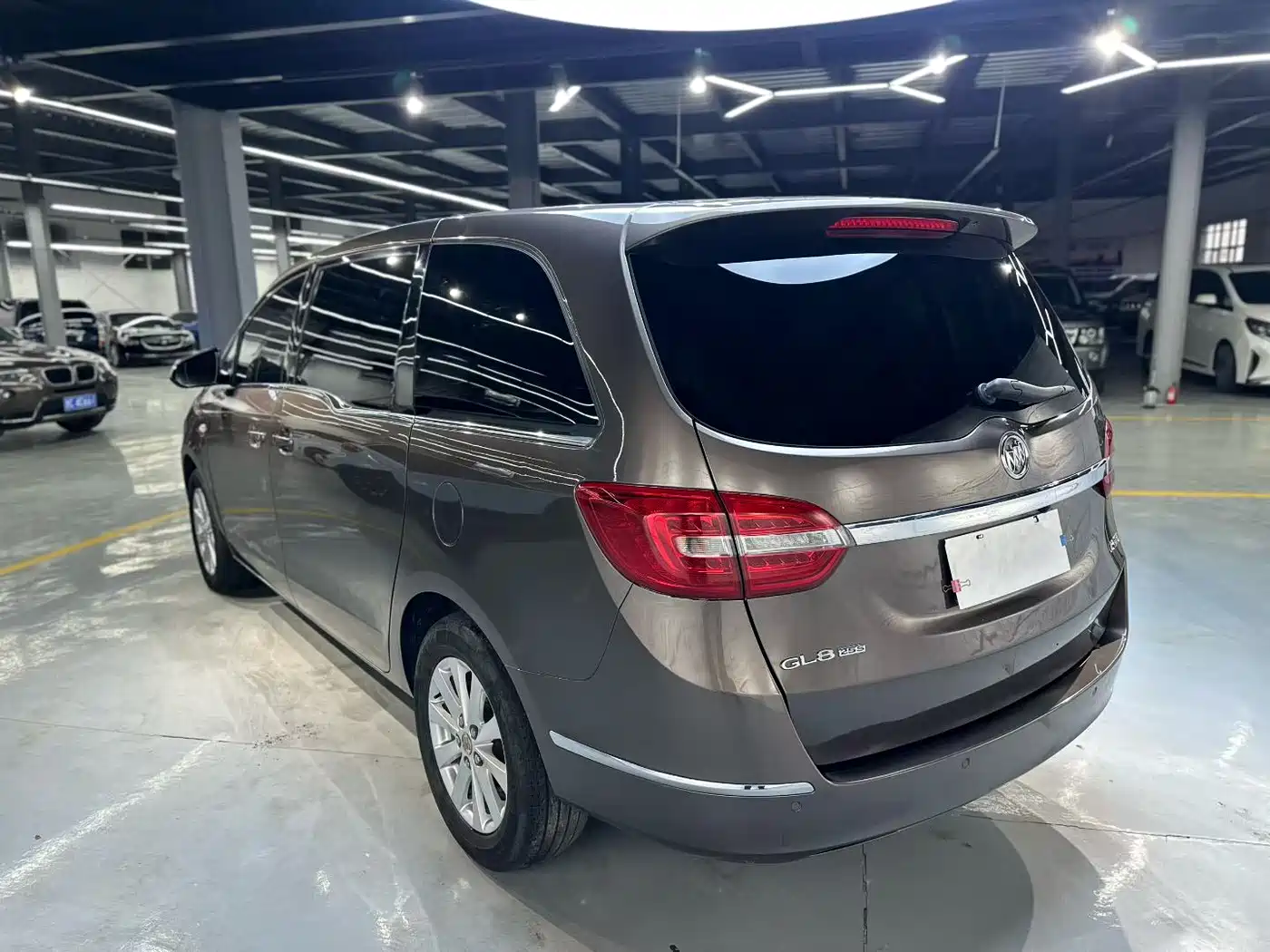 Buick GL8 2017 25S Comfort China V фото 15