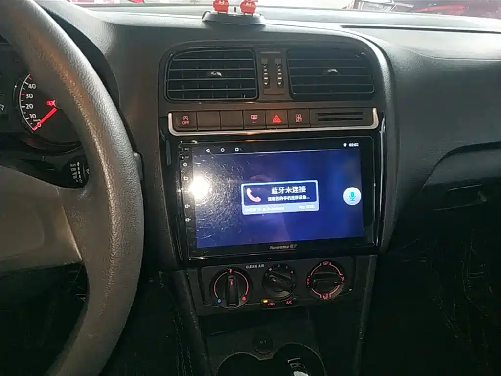 Volkswagen Polo 2018 1.5L Auto Safe Drive фото 13