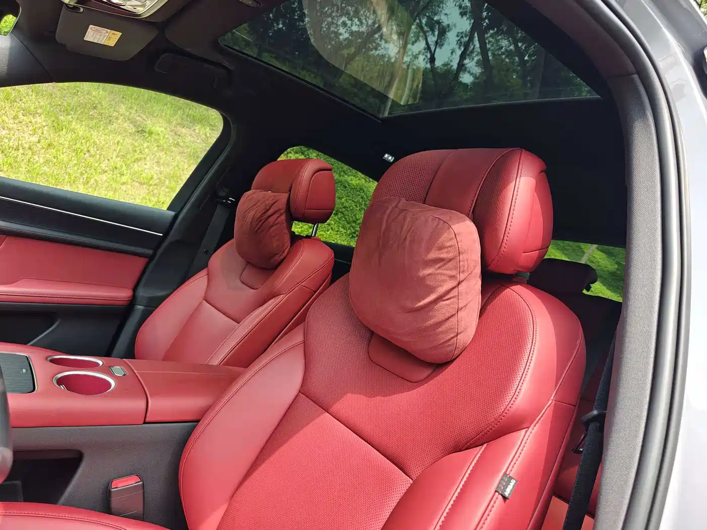 AITO Wenjie AITO M5 2025 Extended Range Ultra AWD фото 19