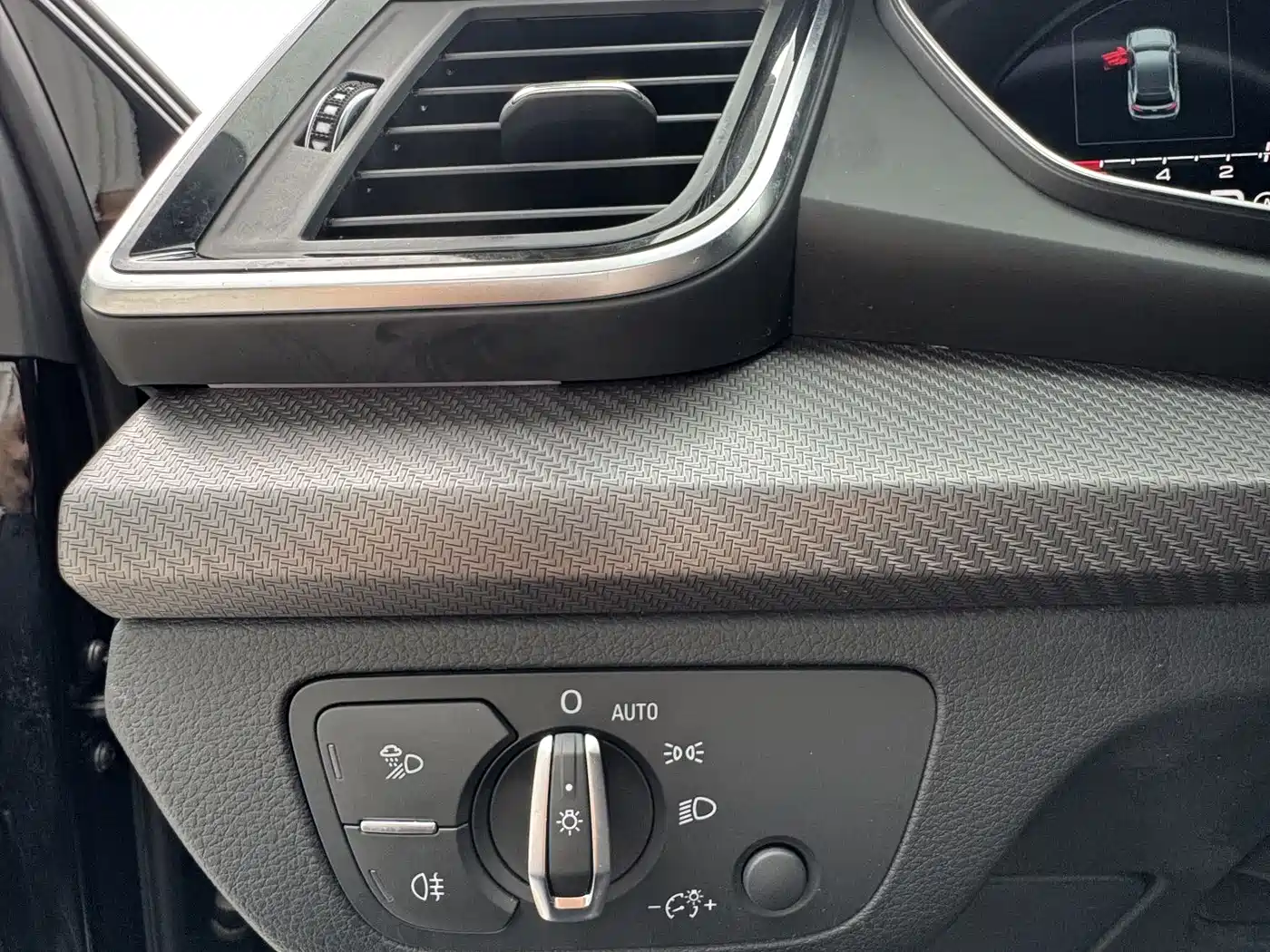 Audi Q5L 2021 40 TFSI Luxury Dynamic фото 21