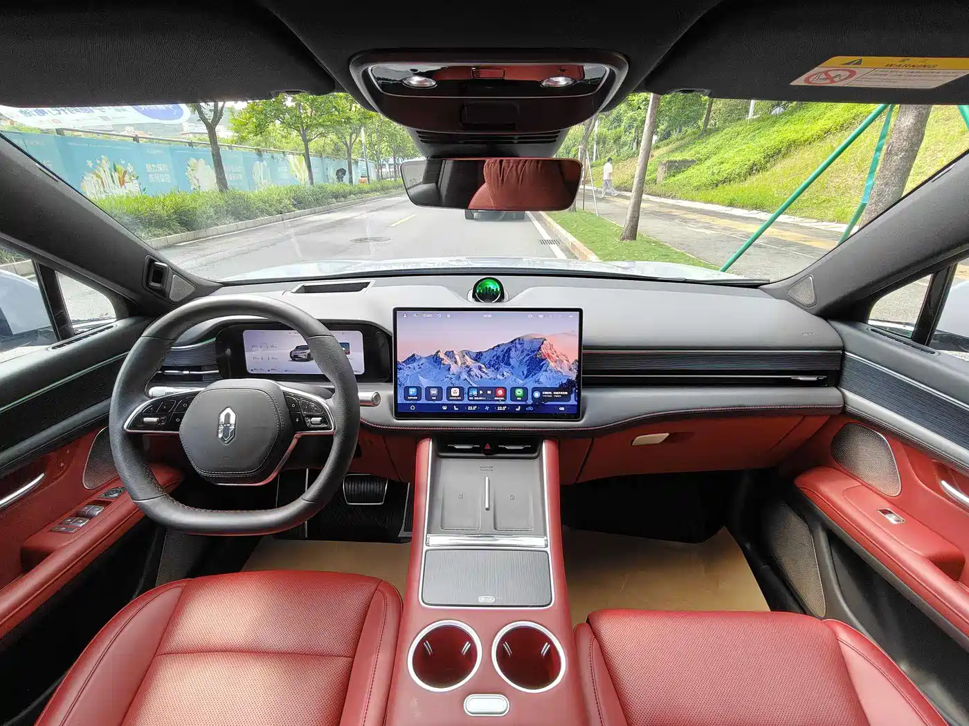 AITO Wenjie AITO M5 2025 Extended Range Ultra AWD фото 13
