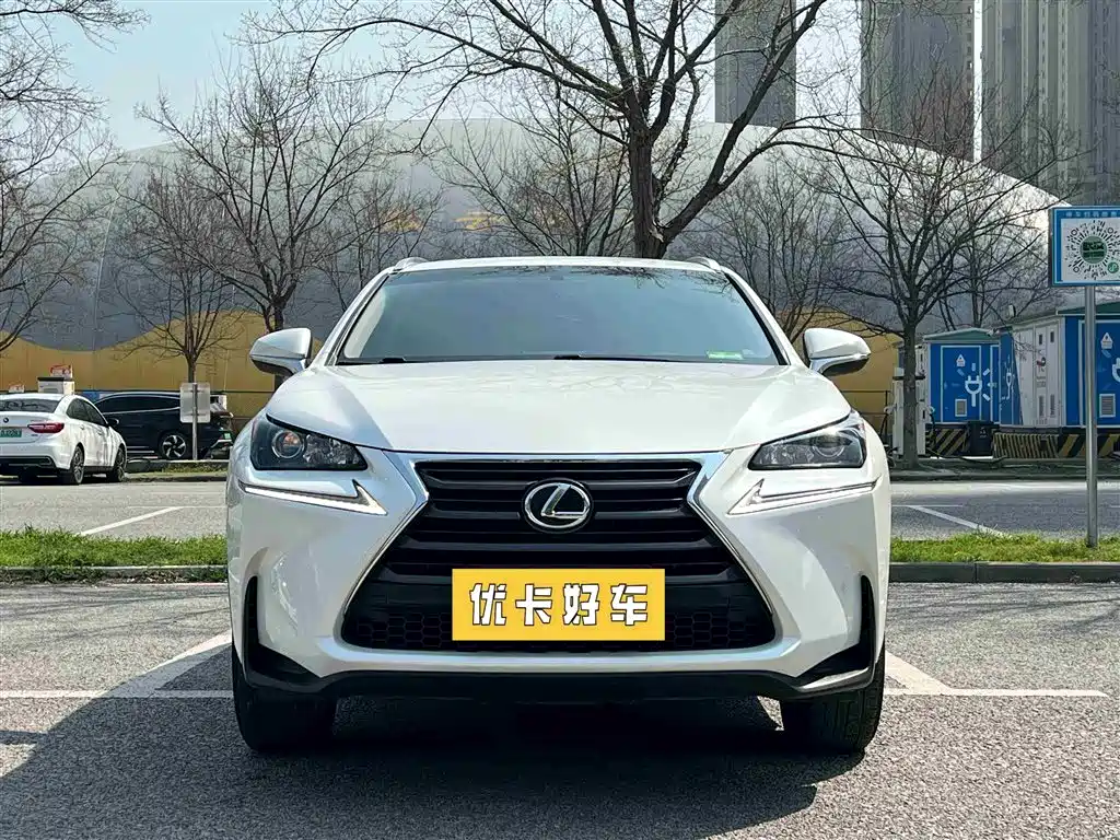 Lexus NX 2015 200 FWD Premium фото 2