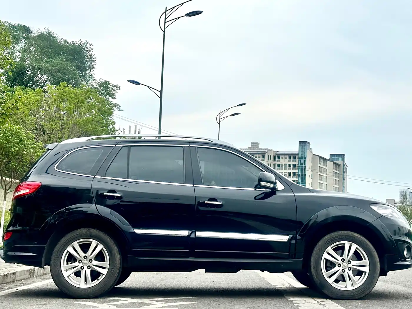 Hyundai Santa Fe Classic 2010 2.4 Comfort Edition 7-Seater 4WD фото 4